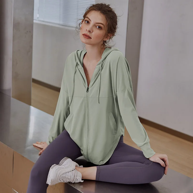 Nowa damska kurtka fitness Odd – Outdoor Sport Coat recenzja i cena