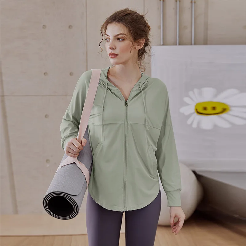 Nowa damska kurtka fitness Odd – Outdoor Sport Coat recenzja i cena